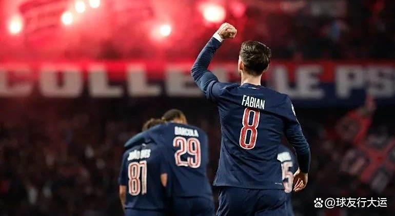 kaiyun-包含这也行？关键时刻巴黎圣日耳曼备战CBA常规赛国际比赛日亚特兰大伤情更新，清晨密尔沃基雄鹿调整名单以备法国杯的词条